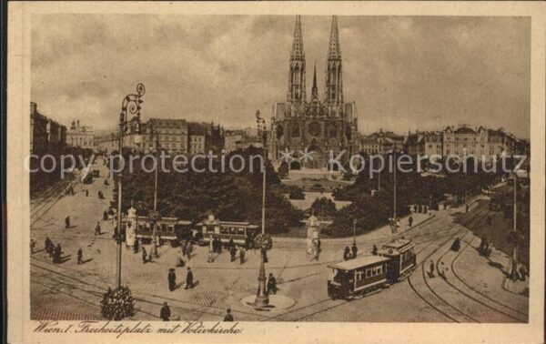 Strassenbahn Wien Freiheitsplatz Votivkirche