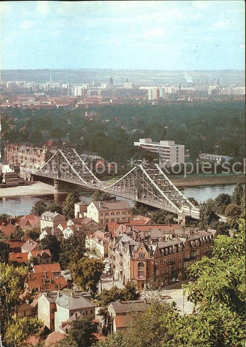 Dresden Teilansicht mit Brücke