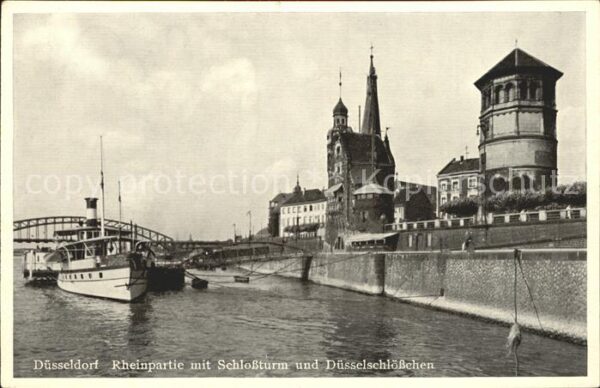 Duesseldorf Rheinpartie Schloßturm Düsselschlößchen