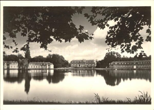 Benrath Schloss Benrath See