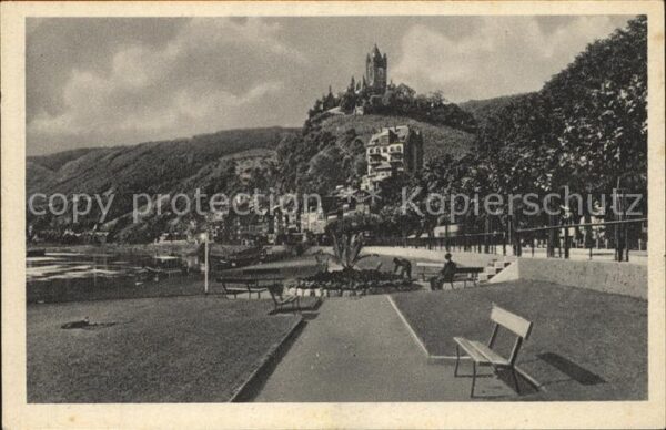 Kochem Burg mit Anlagen Uferpromenade
