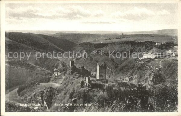 Manderscheid Eifel Panorama Blick vom Aussichtspunkt Belve