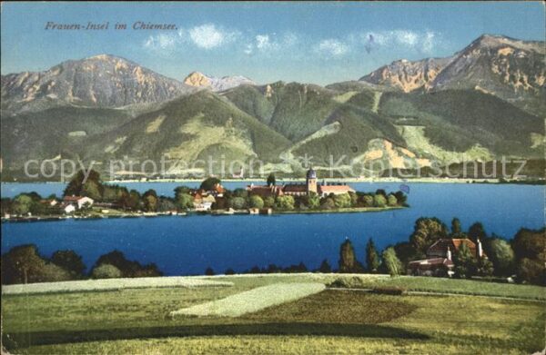 Fraueninsel Chiemsee mit Kloster Frauenwörth Chiemgauer Alpe