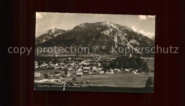 Ruhpolding Gesamtansicht mit Rauschberg Chiemgauer