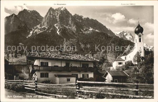 Grainau Ortsansicht mit Kirche Zugspitze Serie