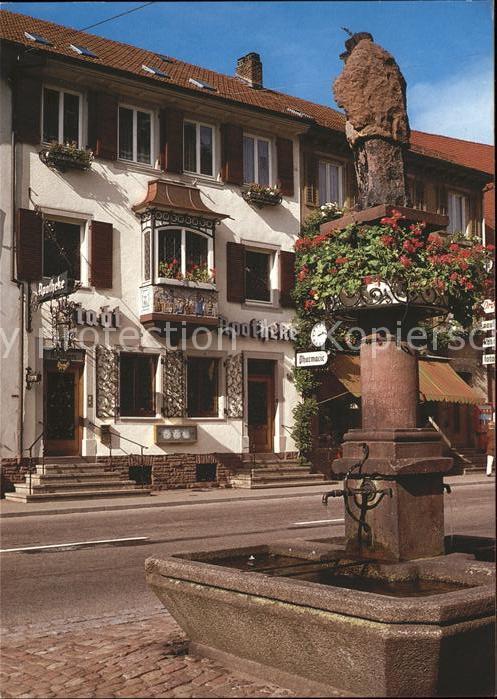 Wolfach Stadtbrunnen mit Apotheke