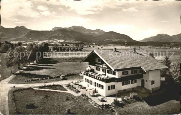 Felden Chiemsee Cafe Pension Strandhaus Alpenpanorama
