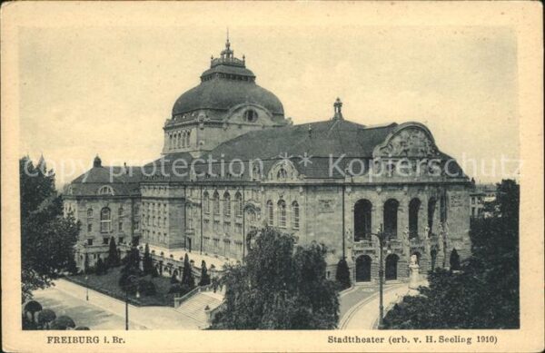 Theatergebaeude Freiburg Stadttheater
