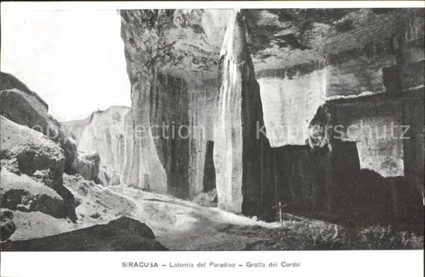 Hoehlen Caves Grottes Siracusa Paradiso Grotta dei Cordai