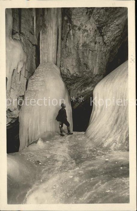 Hoehlen Caves Grottes Dachstein Riesenhöhle