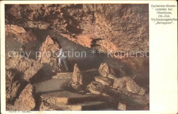 Hoehlen Caves Grottes Dachstein Verbindungsstollen Belapeire