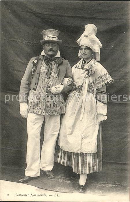 Trachten Frankreich Types et Costumes Normands