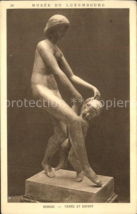 Skulpturen Bernard Femme et Enfant Musee du Luxemb