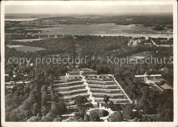 Potsdam Schloss Sanssouci Fliegeraufnahme