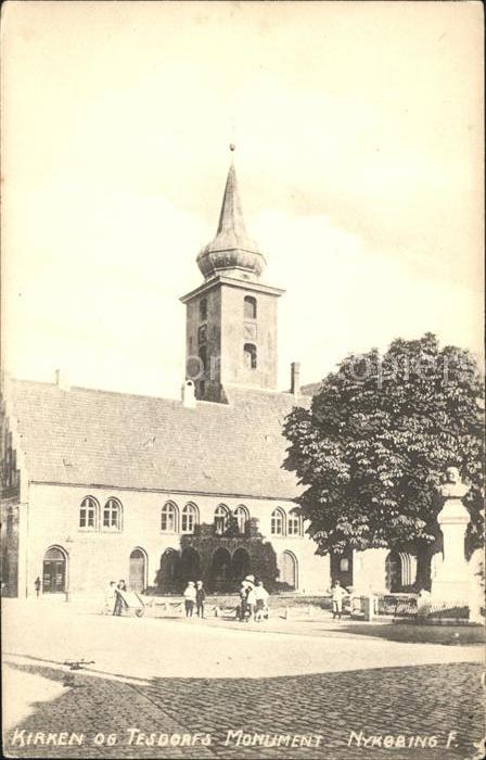 Nykobing Kirken og Tesdorfs Monument