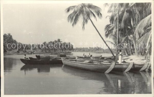 Cochin Fischerboote Periyarfluss Palmen