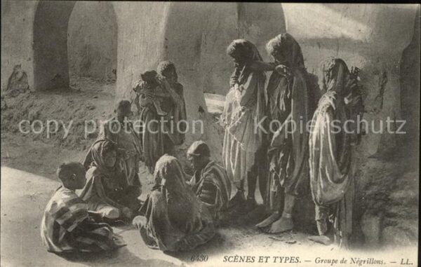 Afrika Africa Afrique Volksleben Typen Groupe de Negrillons Scenes et Types