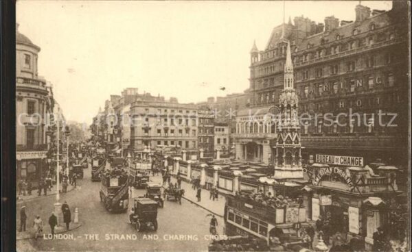 London Strand and Charing Cross Traffic