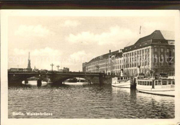 Berlin Waisenbrücke Dampfer
