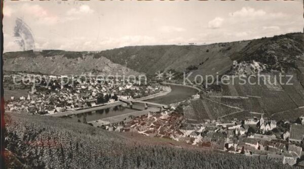 Traben-Trarbach Panorama Weinberge Moselbrücke