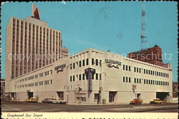Milwaukee Wisconsin Greyhound Bus Depot