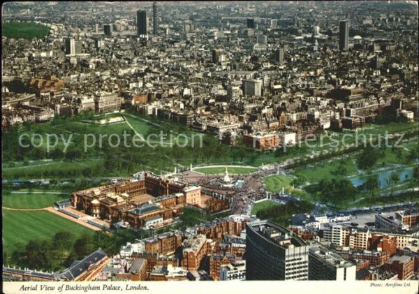 London Buckingham Palace aerial view