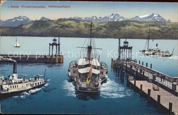Friedrichshafen Bodensee Hafenausfahrt