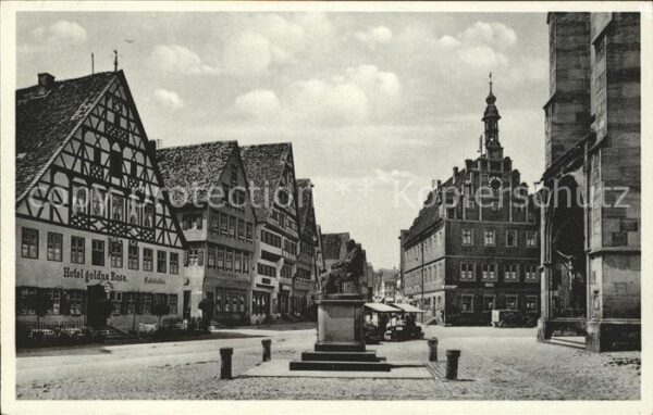 Dinkelsbuehl Marktplatz Christoph v. Schmid-Denkmal