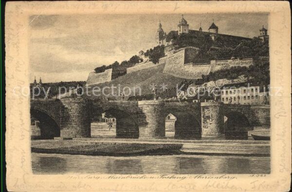 Wuerzburg Mainbrücke Festung Marienberg