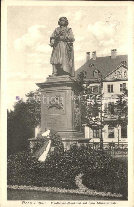 Bonn Rhein Beethoven Denkmal Statue Münsterplatz