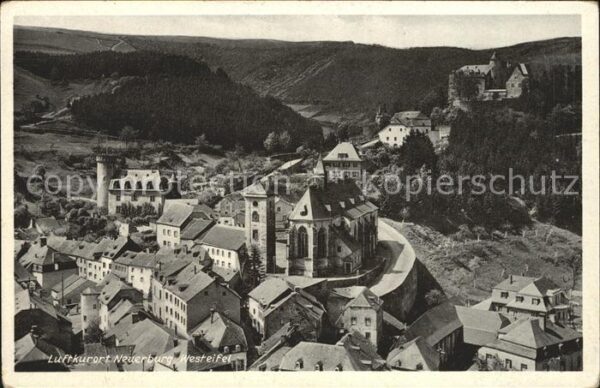 Neuerburg Eifel Teilansicht mit Kirche Schloss Luftkuro