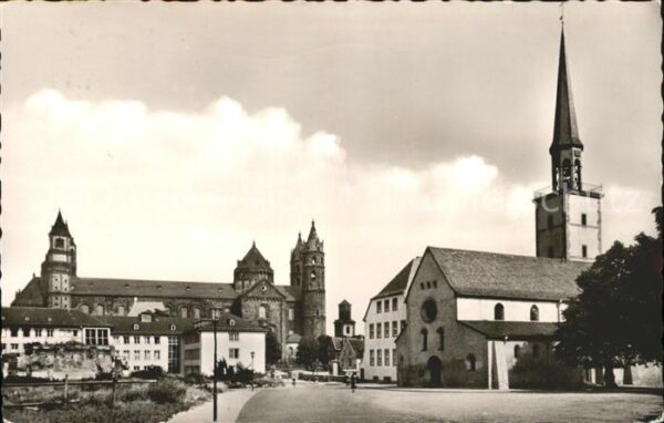 Worms Rhein Magnuskirche mit Dom