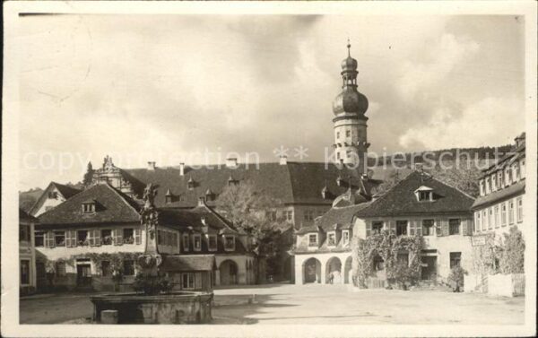 Weikersheim Marktplatz Brunnen