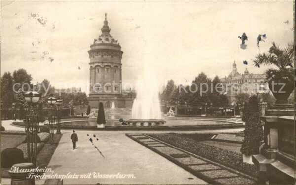 Mannheim Friedrichsplatz mit Wasserturm