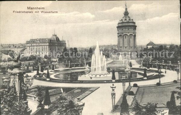 Mannheim Friedrichsplatz mit Wasserturm