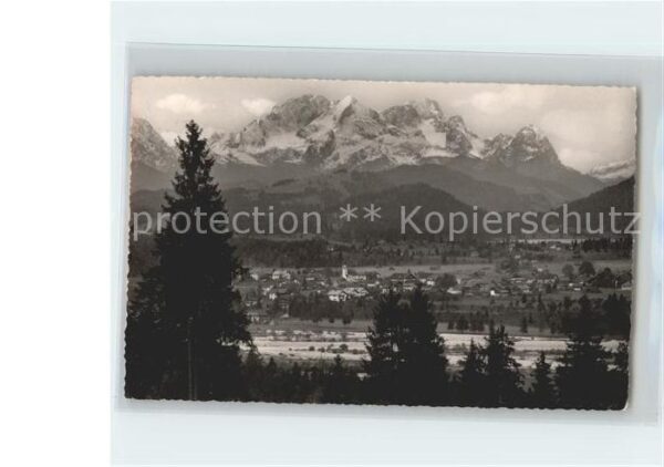 Kruen Panorama mit Zugspitzmassiv