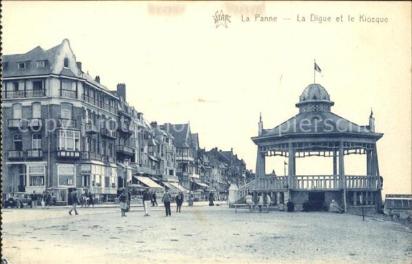 La Panne Veurne La Digue et le Kiosque