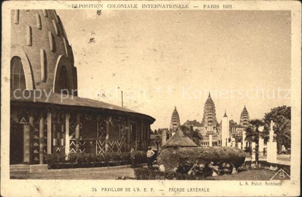 Exposition Coloniale Internationale Pari Pavillon de L'A E. F. Facade Laterale