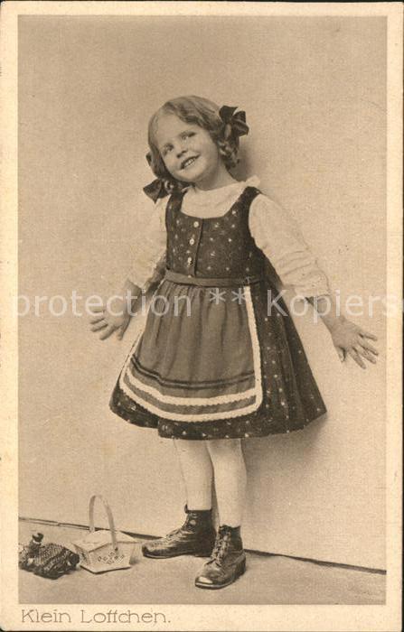 Kinder Child Enfants Klein Loffchen Deutscher Verein Säuglin