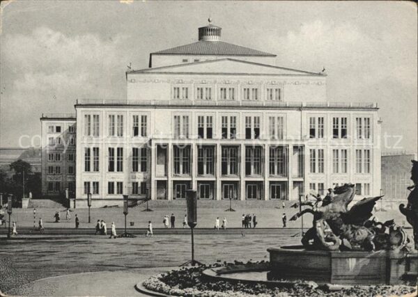 Leipzig Opernhaus Karl-Marx-Strasse Brunnen