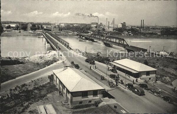 Kehl Rhein Rheinbrücke mit Zoll