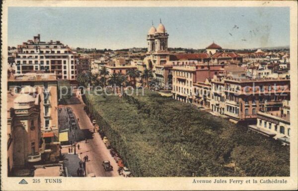 Tunis Avenue Jules Ferry et la Cathedrale