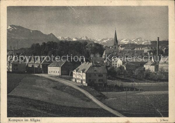 Kempten Allgaeu Teilansicht mit Kirche Alpenblick Kupfe