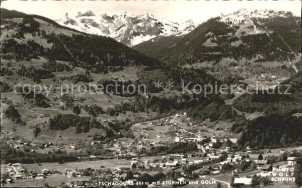 Tschagguns Vorarlberg mit 3 Türmen und Golm