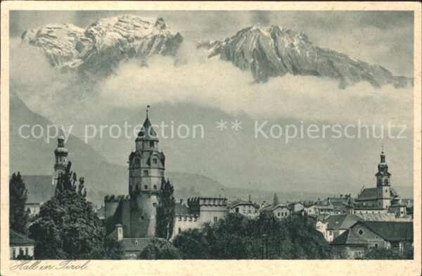 Hall Tirol Teilansicht Schloss Kirchen
