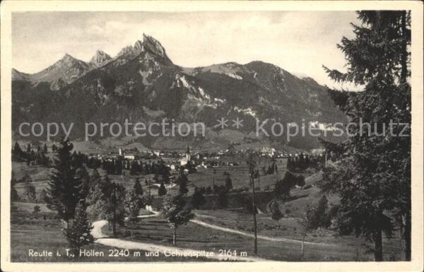 Reutte Tirol mit Höllen und Gehrerspitze