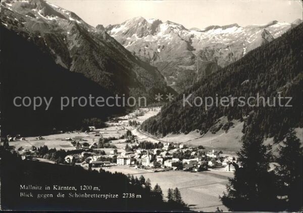 Mallnitz Kaernten mit Schönbretterspitze