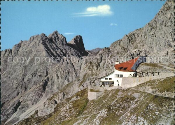 Innsbruck Bergstation Hafelekar mit Brandstock un