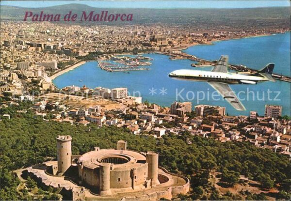 Flugzeuge Zivil Palma de Mallorca Castillo de Bellver