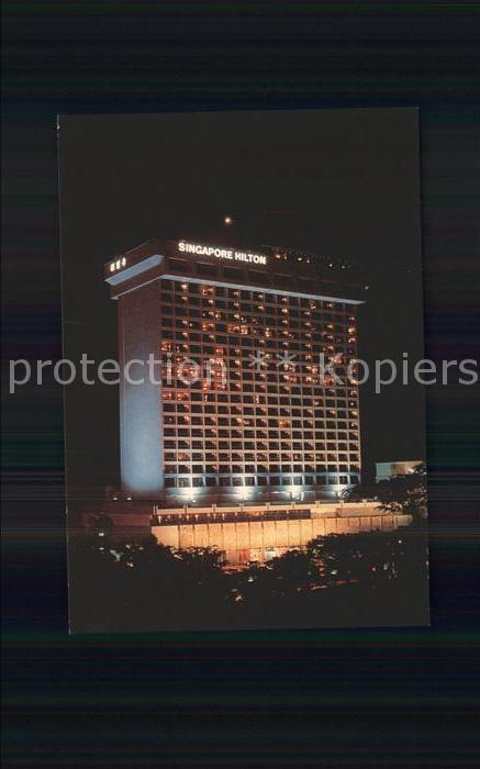 Singapore Hilton Hotel at night